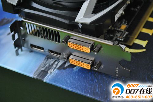 霸气外放 索泰GTX560Ti至尊版